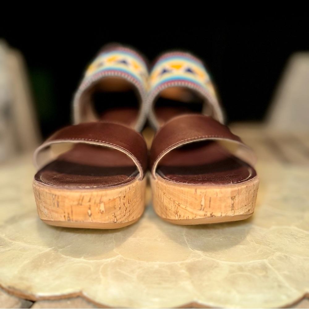 Women’s Pikolinos Brown Beaded Strappy Wedge Sandals! - Picture 4 of 8